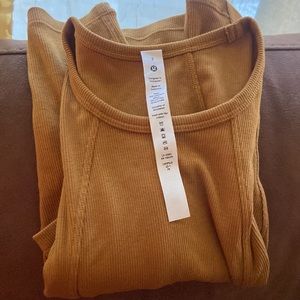 Lululemon Cotton Tee